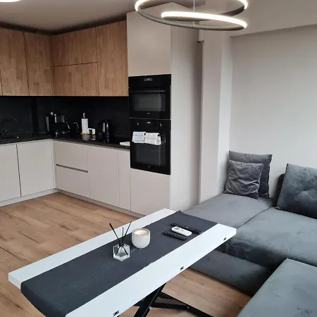 דירה Ilinden, Renovated In Center וארנה