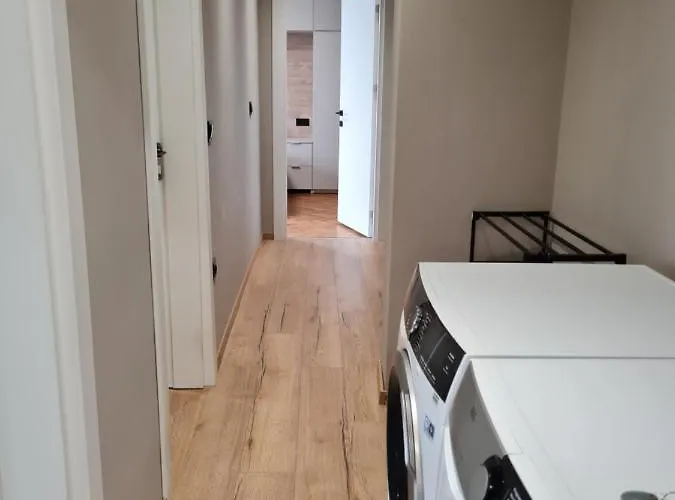 Apartment Ilinden, Renovated In Center Varna