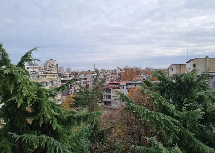 Ilinden, Renovated In Center